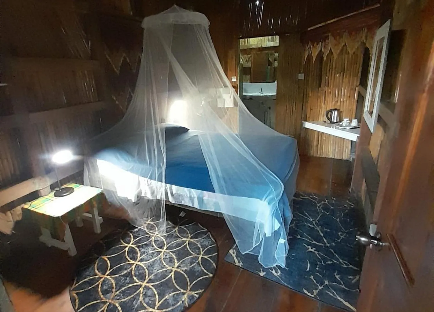 Tia'S Bamboo Cottages Restaurant, Bar & Sulphur Spa Roseau Dominica